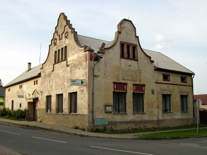 Soubor:Restaurace v Cernikach.jpg