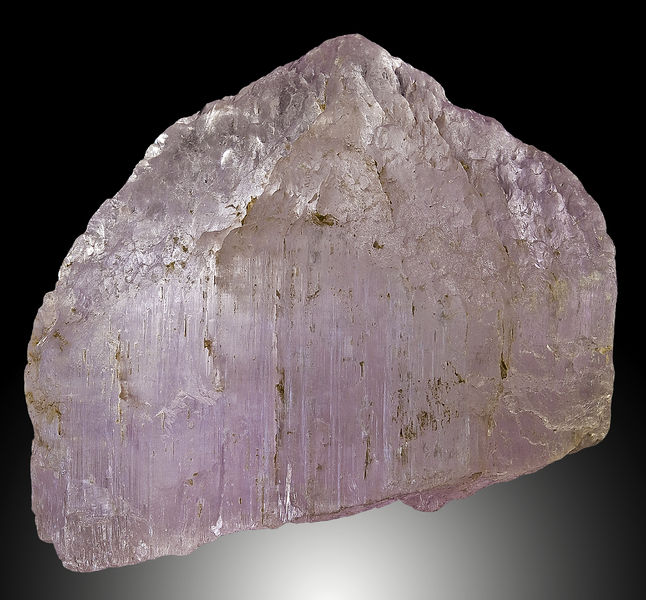 Soubor:Kunzite Nouristan.jpg