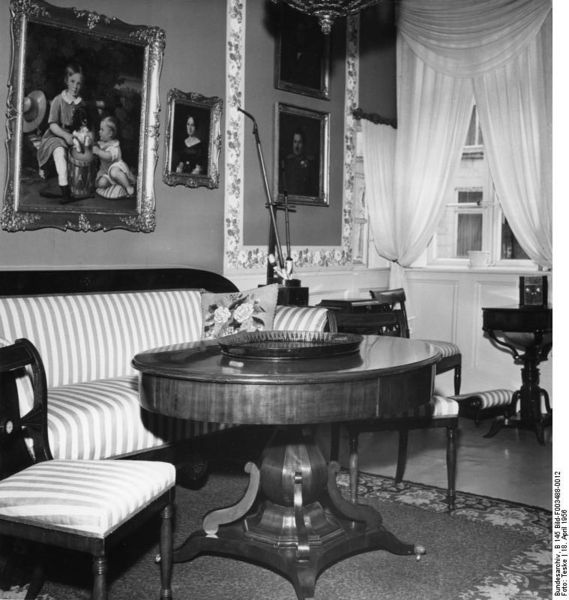 Soubor:Bundesarchiv B 145 Bild-F003488-0012, Celle, Museum Bomann.jpg