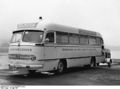 Bundesarchiv B 145 Bild-F004445-0001, Heidelberg, fahrbarer OP der Chirurg. Klinik.jpg