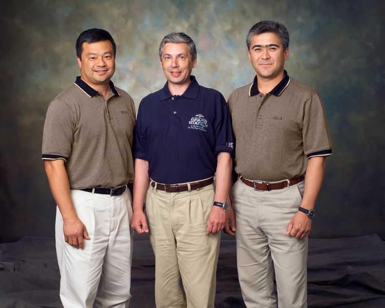 Soubor:Chiao, Shargin, Sharipov.jpg