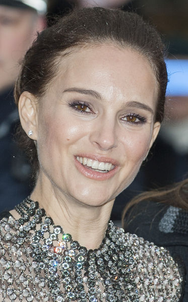 Soubor:Natalie Portman Berlin 2015.jpg