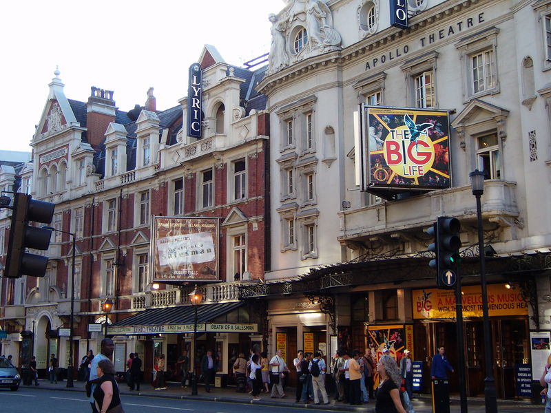 Soubor:London Shaftesbury Avenue.jpg