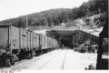 Bundesarchiv Bild 146-1991-061-16, Niedersachswerfen, Produktion von V1 - V2.jpg