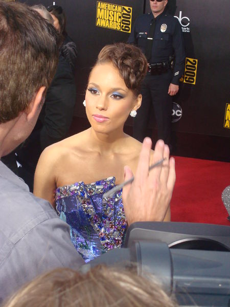 Soubor:Alicia Keys 2009.jpg