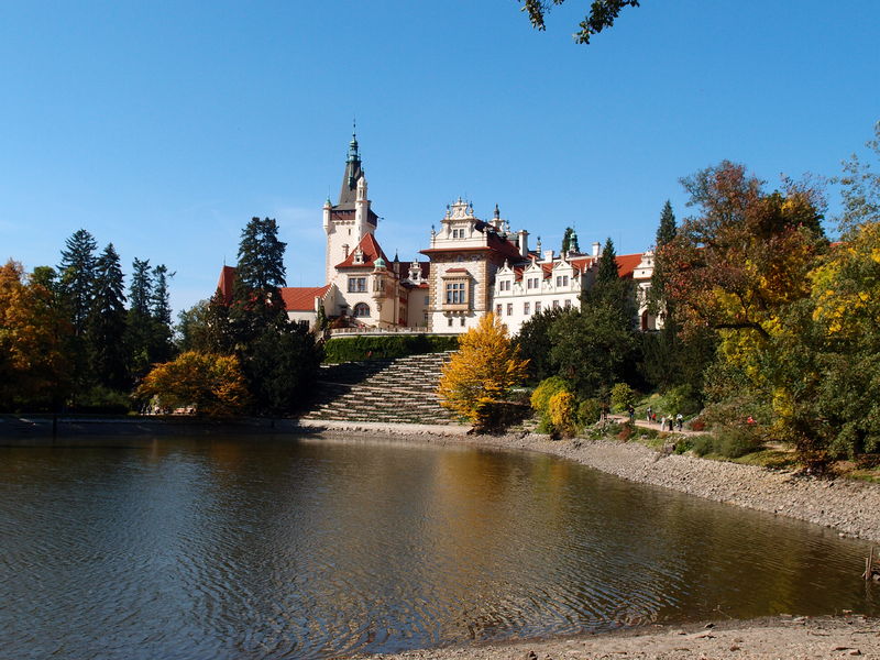 Soubor:Zámecký park Průhonice-September-2017-59.JPG