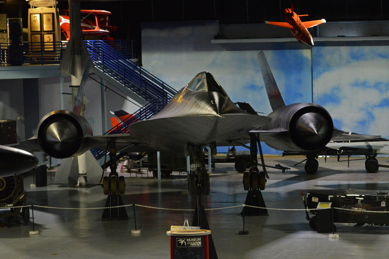 Soubor:Lockheed SR-71A Blackbird-002-AWFlickr.jpg