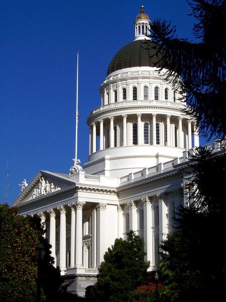 Soubor:CA Capitol3.jpg