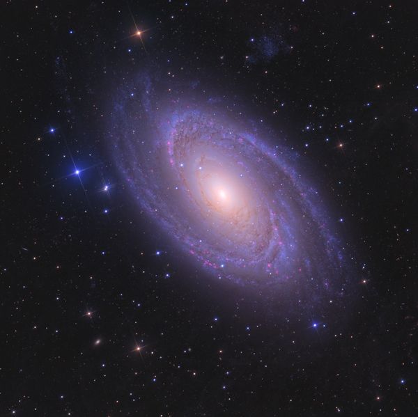 Soubor:M81.jpg