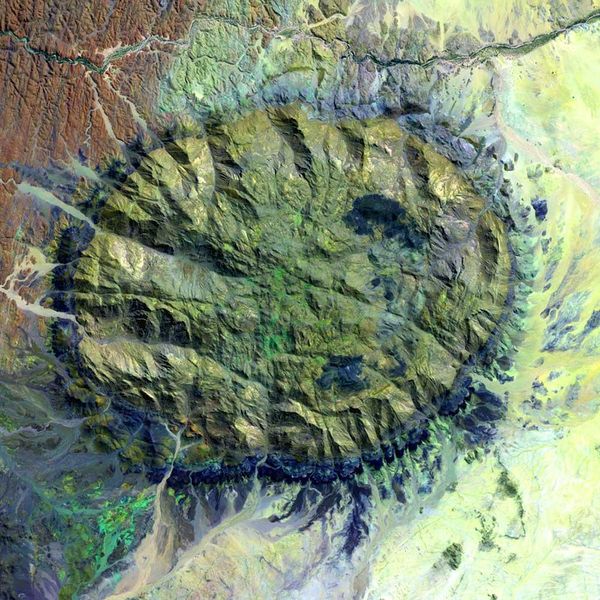 Soubor:Brandberg Massif Landsat Image.jpg