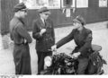 Bundesarchiv B 145 Bild-F000065-3053, Durchgangslager Gießen.jpg