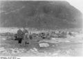 Bundesarchiv N 1572 Bild-1925-048, Polarfahrt Dampfer "München", Expeditionsreste Virgohafen.jpg