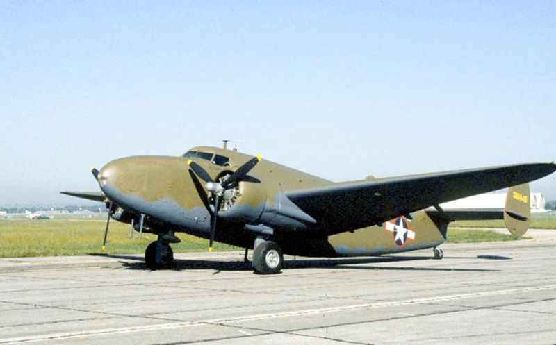 Soubor:Lockheed C-60A Lodestar USAF.jpg