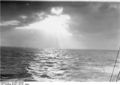 Bundesarchiv N 1572 Bild-1925-009, Polarfahrt mit Dampfer "München", Meer vor Island.jpg