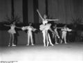 Bundesarchiv B 145 Bild-F002032-0002, Kinderballett.jpg