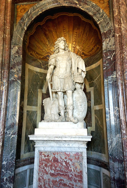 Soubor:France-000340B-Louis XIV---Gladiator-DJFlickr.jpg