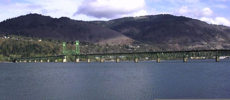 Soubor:HoodRiverBridge.jpg