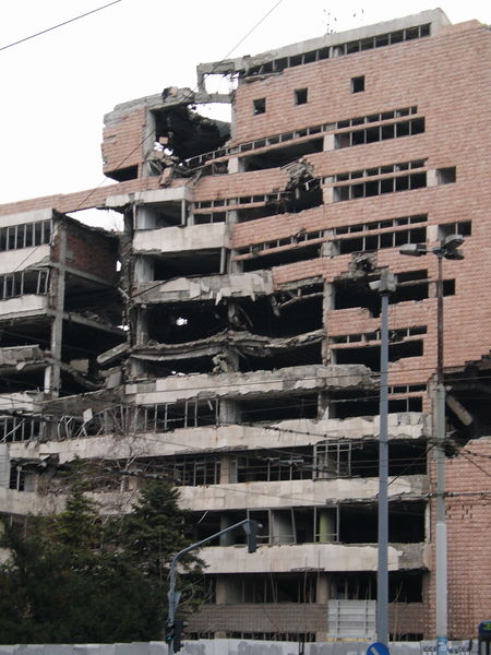 Soubor:Belgrade NATO bombardment damage1.JPG