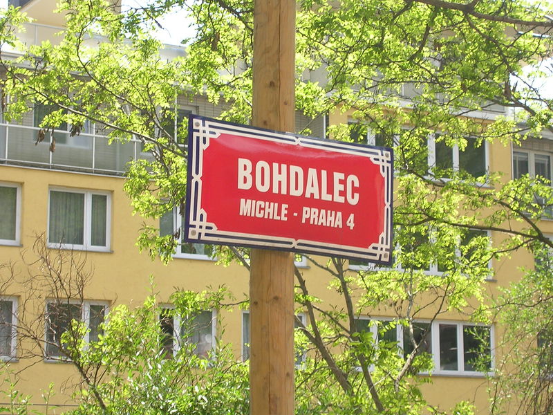 Soubor:Bohdalec, tabule.jpg