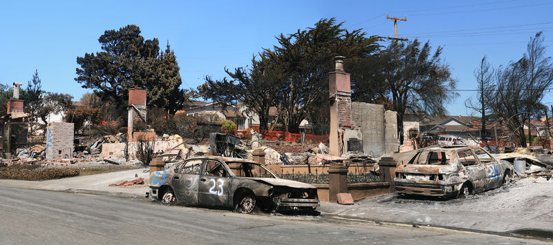 Soubor:Devastation in San Bruno.jpg