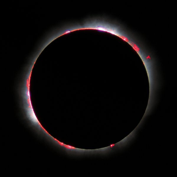 Soubor:Solar eclips 1999 5.jpg