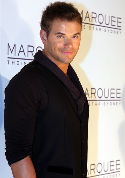 Soubor:Kellan Lutz 2012.jpg