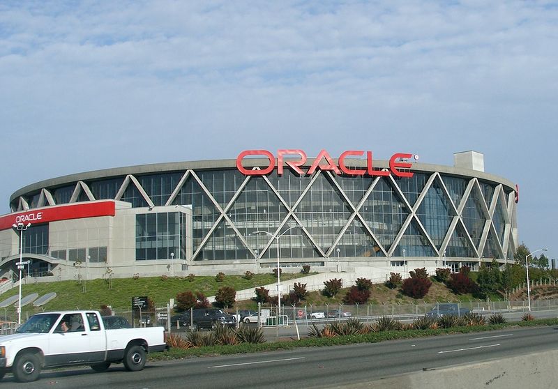 Soubor:Theoraclearena.jpg