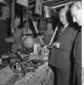 Bundesarchiv B 145 Bild-F002319-0006, Bonn, Katharinen-Weihnachtsmarkt.jpg