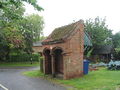 "Rest and be thankful" shelter on Back Lane, Searby - geograph.org.uk - 851171.jpg