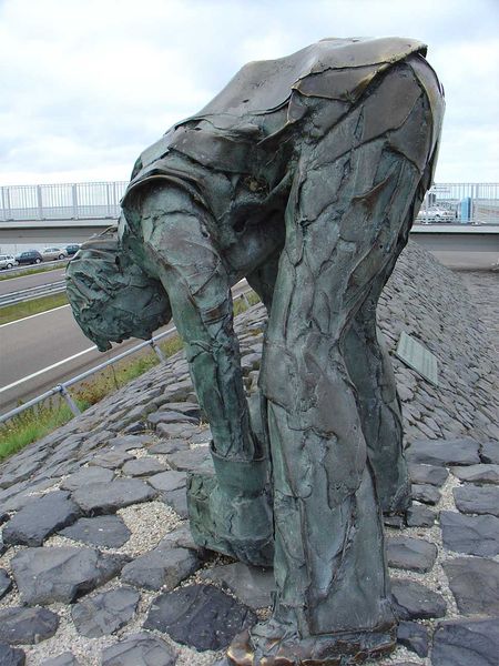 Soubor:Standbeeld dijkwerker Afsluitdijk.jpg