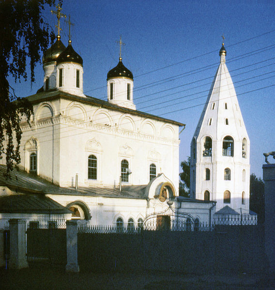 Soubor:Cheboksary Cathedral of the Blessed Virgin Presentation.jpg