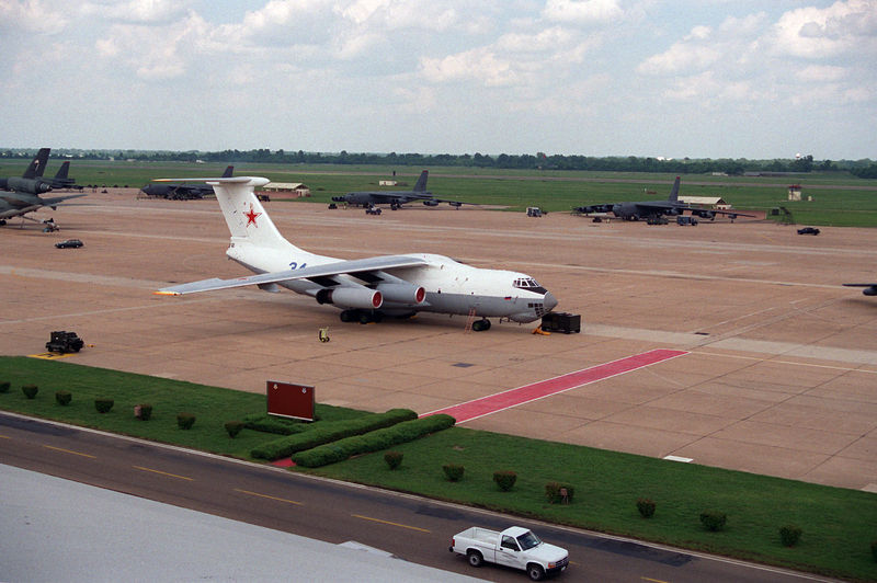 Soubor:Il-78 Midas.jpg