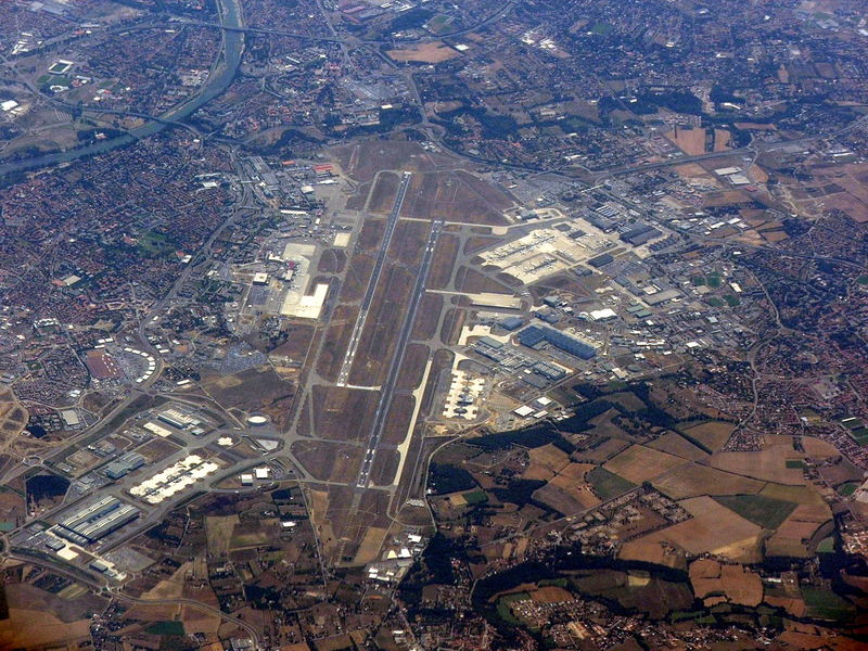 Soubor:Toulouse 7412m.jpg