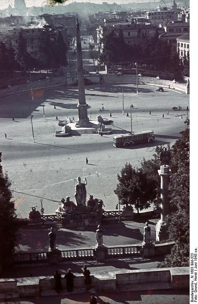 Soubor:Bundesarchiv N 1603 Bild-323, Rom, Piazza del Popolo, Obelisk Flaminio.jpg