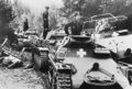 Bundesarchiv Bild 146-1976-071-36, Polen, an der Brahe, deutsche Panzer.jpg