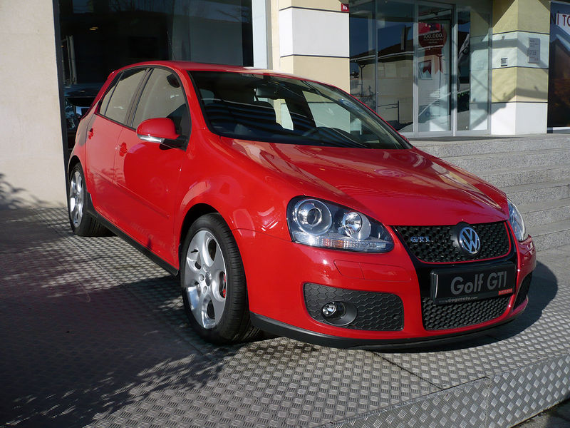 Soubor:2008 VW Golf GTI.jpg