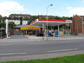 'On the Run' filling station, Purley Oaks - geograph.org.uk - 933585.jpg