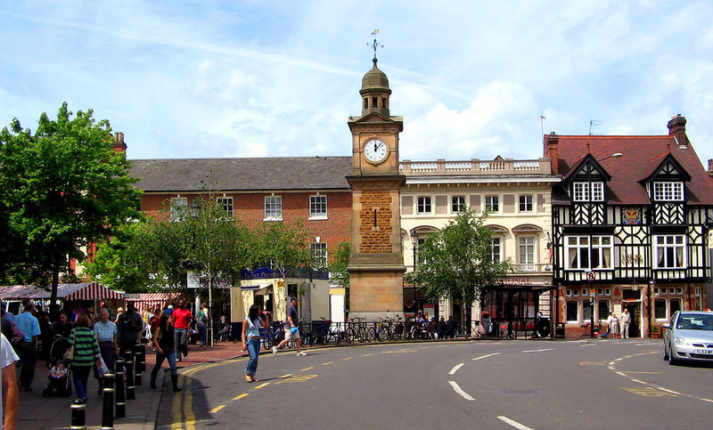 Soubor:Rugby town centre.jpg