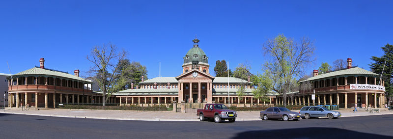 Soubor:Bathurst-Courthouse-Pano-2.jpg