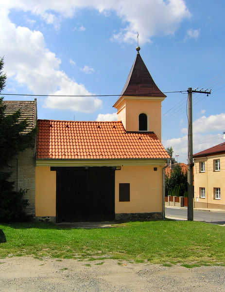 Soubor:Horní Bezděkov, Bell Tower.jpg