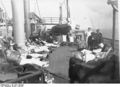 Bundesarchiv N 1572 Bild-1925-004, Polarfahrt Dampfer "München", Sonnendeck.jpg