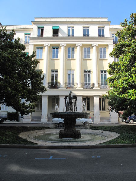 Soubor:Square d'Orléans.jpg