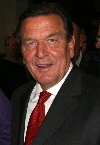 Soubor:Gerhard Schröder (cropped).jpg