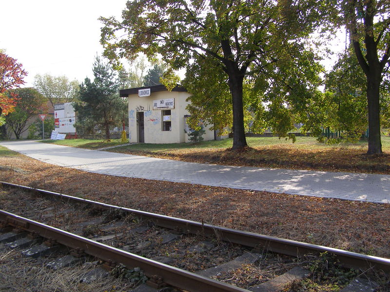 Soubor:Lobkovice rail station.JPG