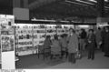 Bundesarchiv B 145 Bild-F061585-0027, Frankfurt-Main, Buchmesse.jpg