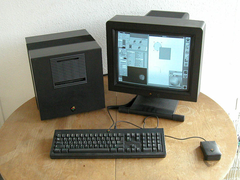 Soubor:NextCube-2003-Flickr.jpg