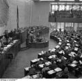 Bundesarchiv B 145 Bild-F002349-0009, Bonn, Bundestag, Pariser Verträge.jpg