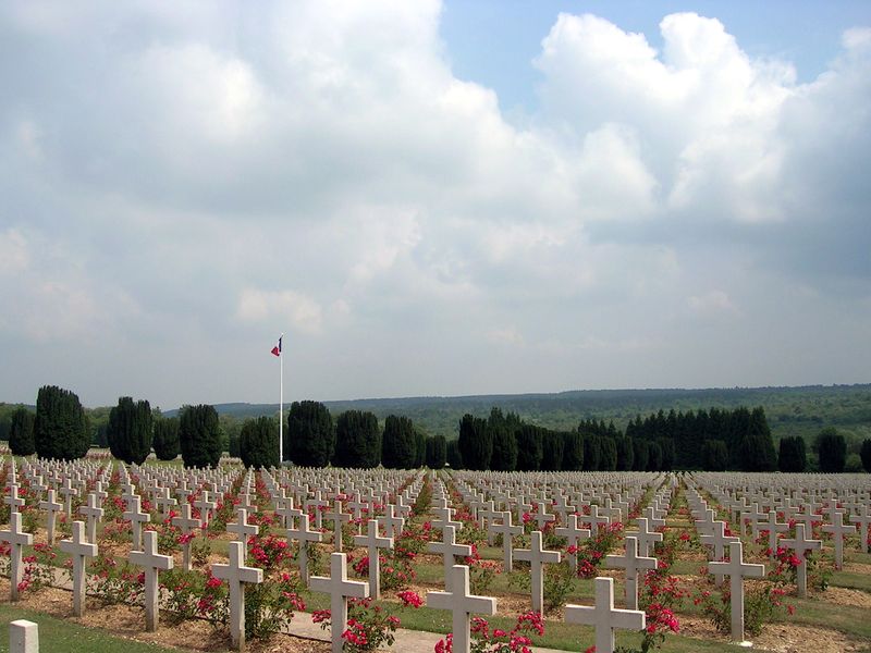 Soubor:Cemetery Verdun 1.jpg