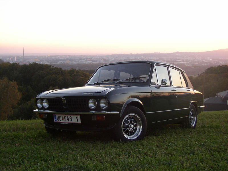 Soubor:Triumph Dolomite Sprint.jpg