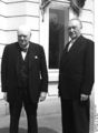 Bundesarchiv B 145 Bild-F003523-0001, Bonn, Winston Churchill und Konrad Adenauer.jpg